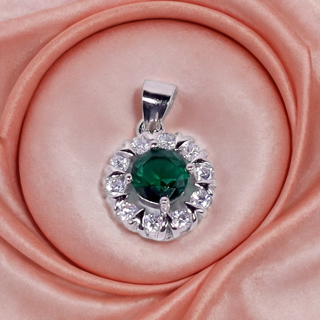 Emerald Twinkle Round Pendant for Kids & Ladies – Pure 925 Silver
